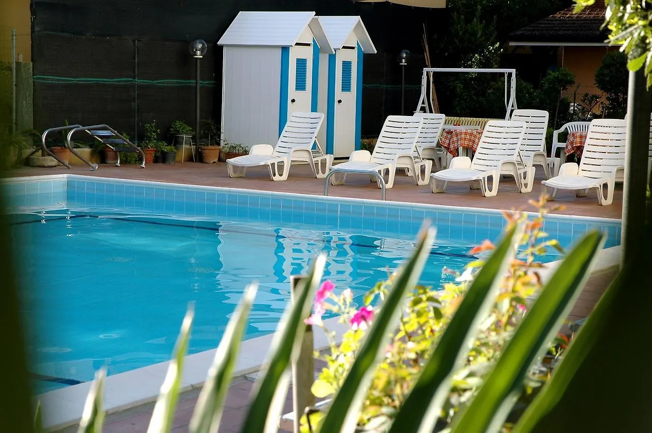 Hotel Roma Cervia 4*,  İtalya