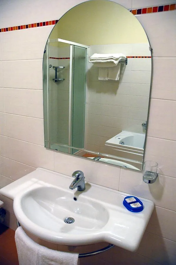 Hotel Roma 체르비아